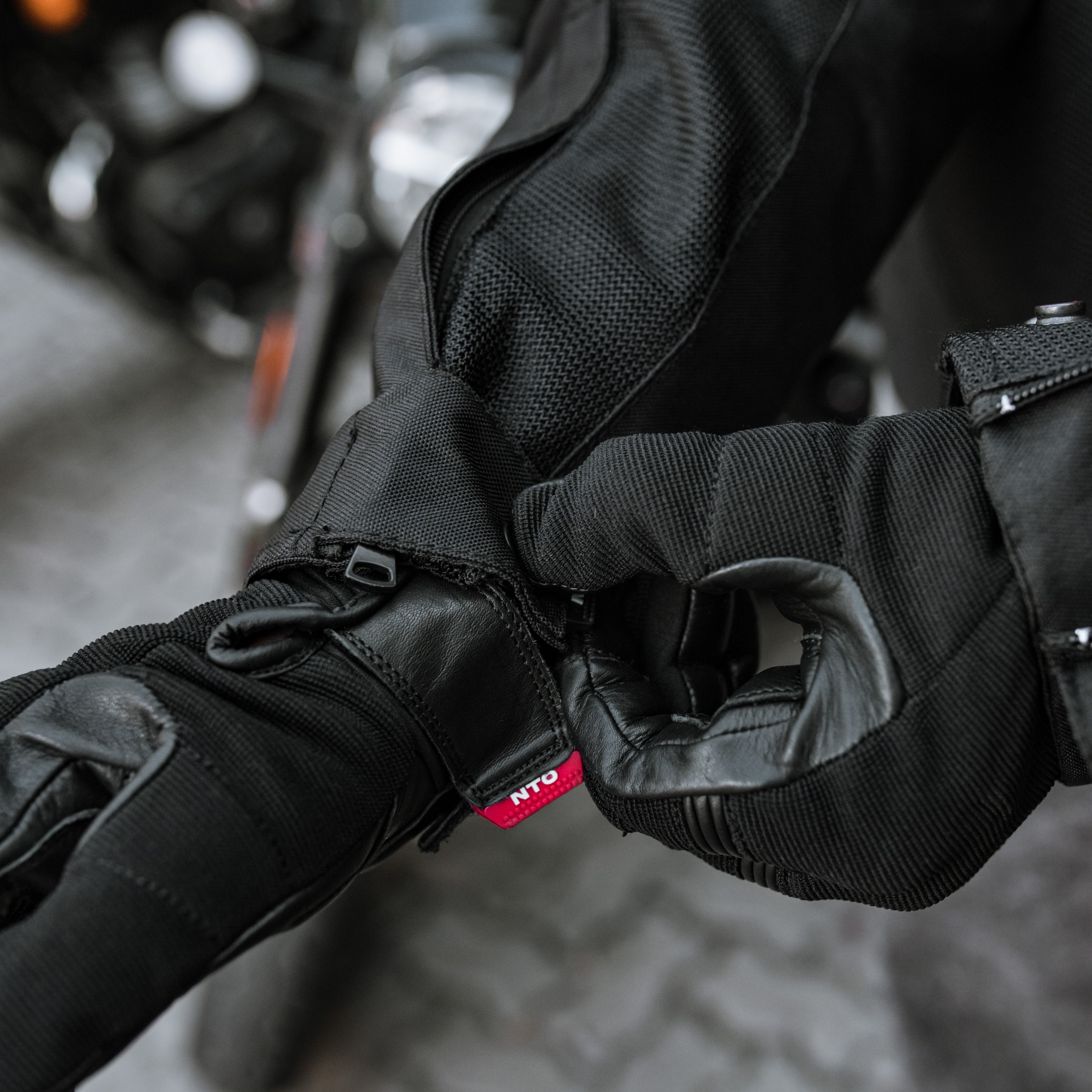 Campera Nto Summer Mujer / Negra